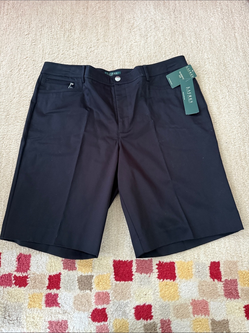 Lauren Ralph Lauren Black Flat Front Womens Slimming Fit Shorts NWT size 16